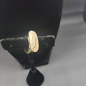 Banana Republic - Gold Ring - Simple